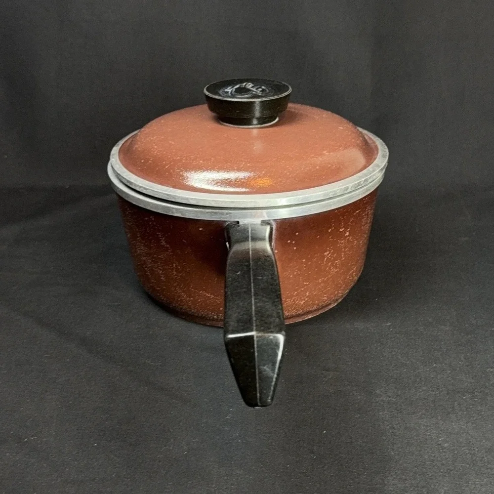 Vintage Club 2 Qt Saucepan With‎ Lid Brown Aluminum Gas Electric Cookware 7in